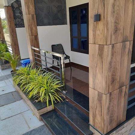 Milestone Inn سلطان بتيري المظهر الخارجي الصورة