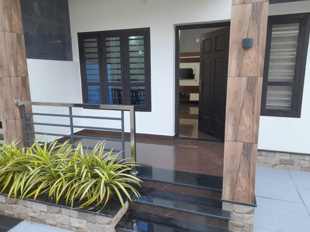 Milestone Inn سلطان بتيري المظهر الخارجي الصورة